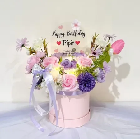 Bloom Box Akrilik Ucapan Ulang Tahun Benda